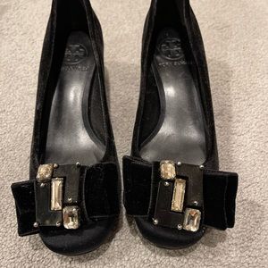 Tory Burch velvet heel shoes